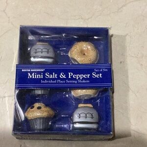 Boston Warehouse Mini Salt & Pepper Set- Breakfast Theme-New in box